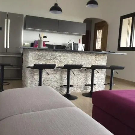 Entre Et Montagne Cartalavonu Porto-Vecchio (Corsica)