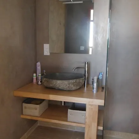 Entre Et Montagne Cartalavonu Feriehus *