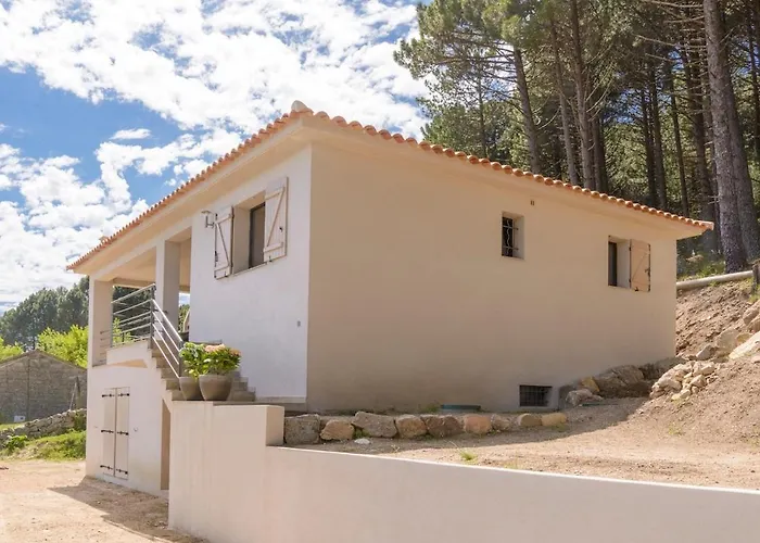 Hébergement de vacances Entre Et Montagne Cartalavonu *